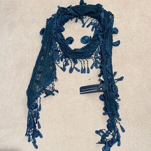 NWT Chic Blue Lace Scarf with Leaf Details